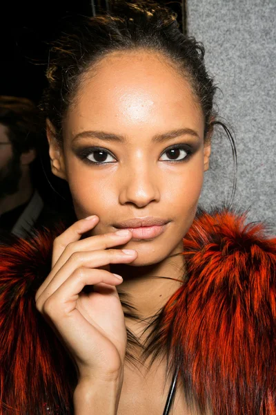 Look 12